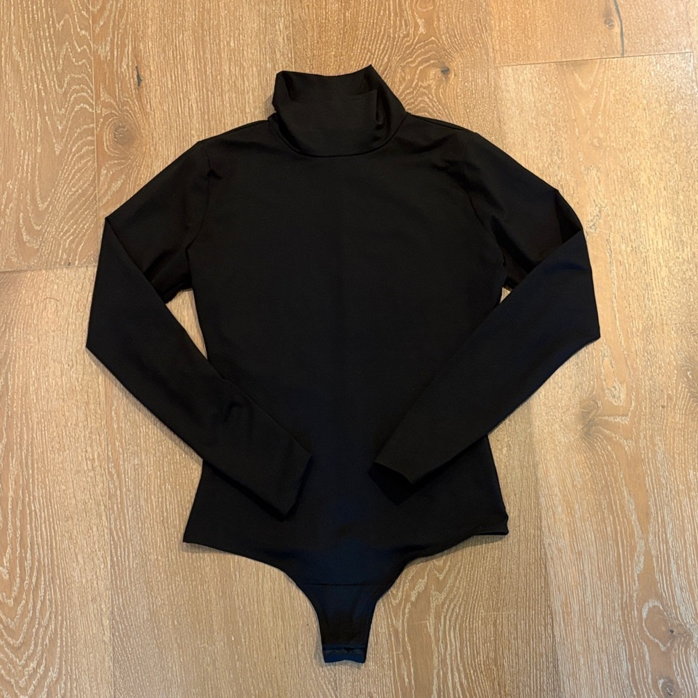 SPANX Small Black Bodysuit